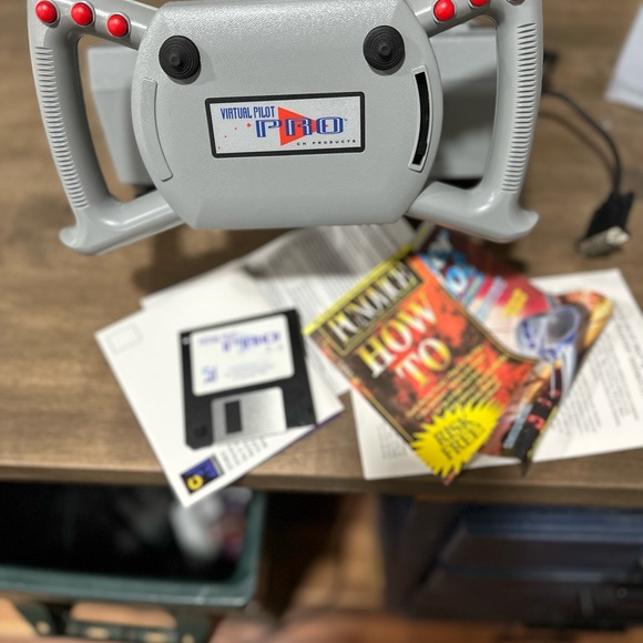 Virtual Pilot Pro New in box - Picture 4 of 4